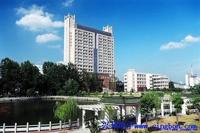 武漢理工大學(xué)馬房山分校IC卡水控管理系統(tǒng)。